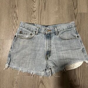 Vintage Women's 550 Levi's Cutoff Denim Shorts W33 Summer Basic Comfy Cute